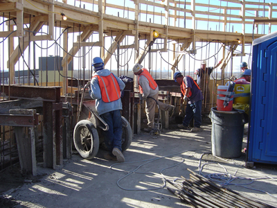 Construction of 42 ft x 126 ft Slipform Fly Ash Silo