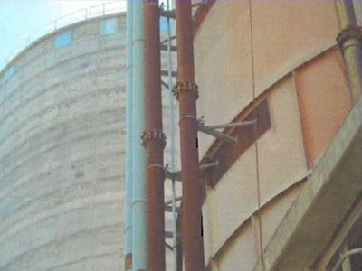 Welded steel silo needed stiffener to receive new fill pipe