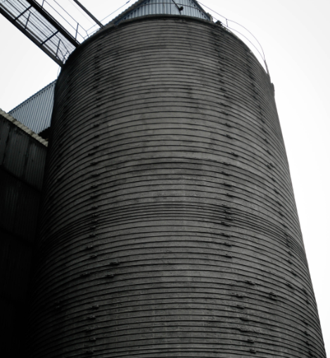 Stave silo construction